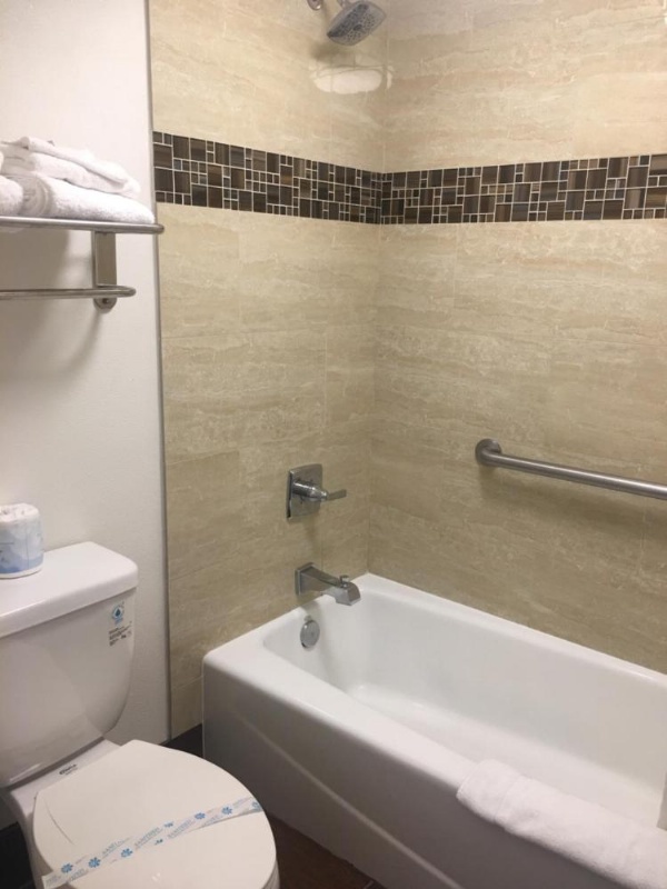 Hotel Seville - Ontario Airport/Chino image 28